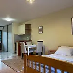 Apartman By The Sea Lumbarda, Korcula - 4385 Lumbarda