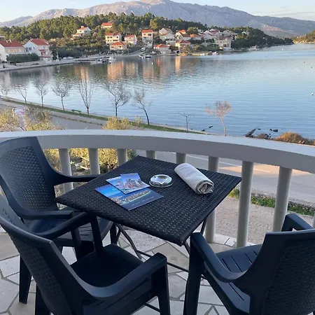 By The Sea Lumbarda, Korcula - 4385