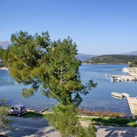 By The Sea Lumbarda, Korcula - 4385