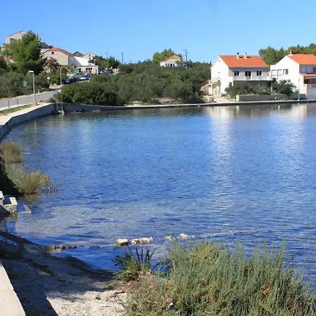 By The Sea Lumbarda, Korcula - 4385