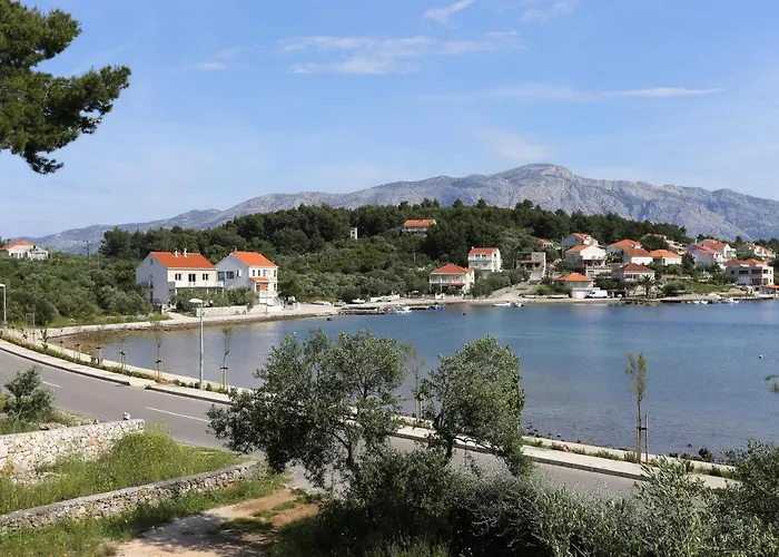 By The Sea Lumbarda, Korcula - 4385