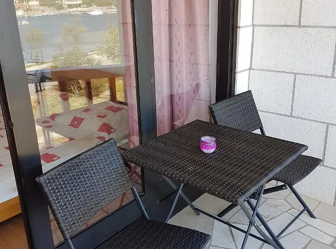 By The Sea Lumbarda, Korcula - 4385